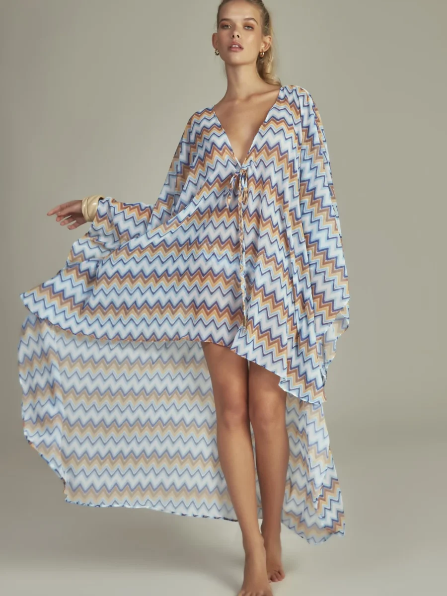 S2301O Frente_ Empress Brasil_Kaftan Maresias_Estampa Chevron Azul